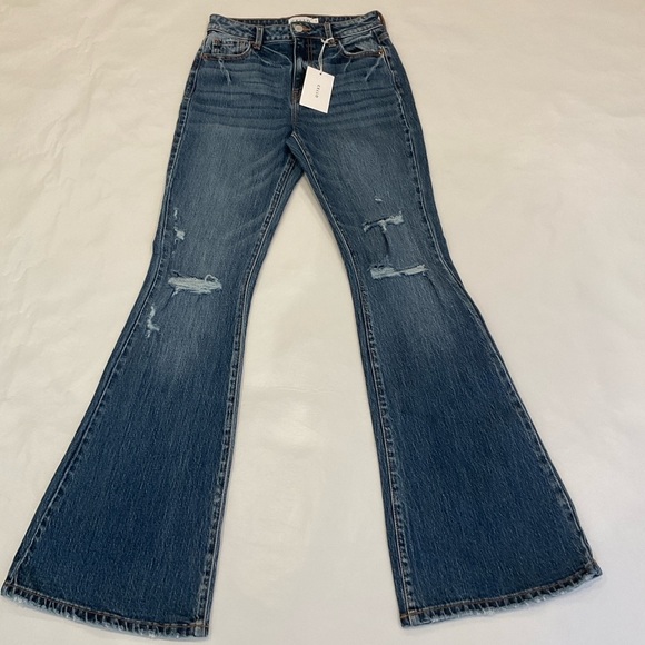 NWT Cello Distress Flare Hem High Rise Jeans Size 1 - Picture 8 of 13
